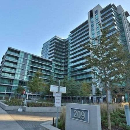 Lake View Apartment W/Parking! Toronto Exterior photo